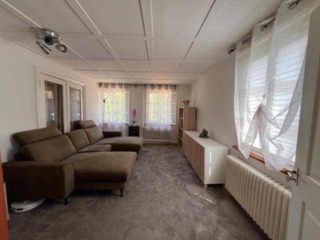 Rent a 5 ½ rooms apartment in Volketswil Flatfox