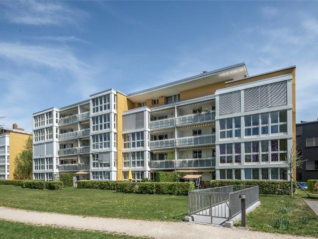 Rent a 5 ½ rooms apartment in Zofingen Flatfox