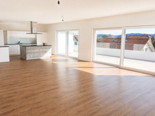 Rent a 5 ½ rooms attic flat in Niederbuchsiten Flatfox