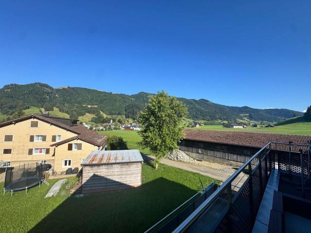 Rent a 5 ½ rooms attic flat in Einsiedeln Flatfox