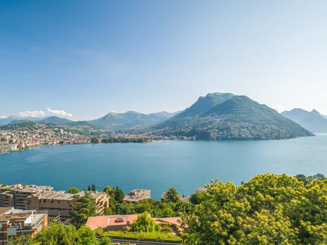 Rent a 5 ½ rooms attic flat in Paradiso Flatfox