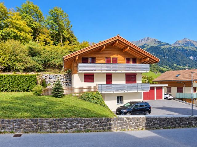 Rent a 5 ½ rooms chalet in Frutigen Flatfox