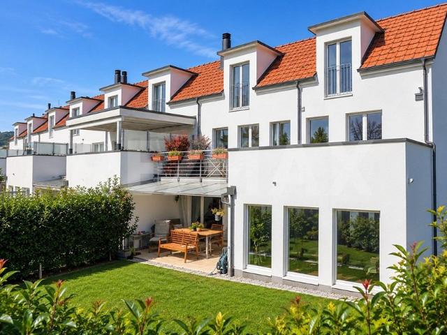 Rent a 5 rooms duplex house in Dietikon Flatfox