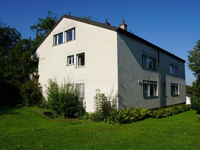 Rent a 5 ½ rooms duplex in Arlesheim Flatfox