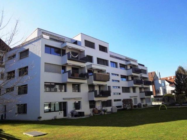 Rent a 5 ½ rooms duplex in Rüschlikon Flatfox