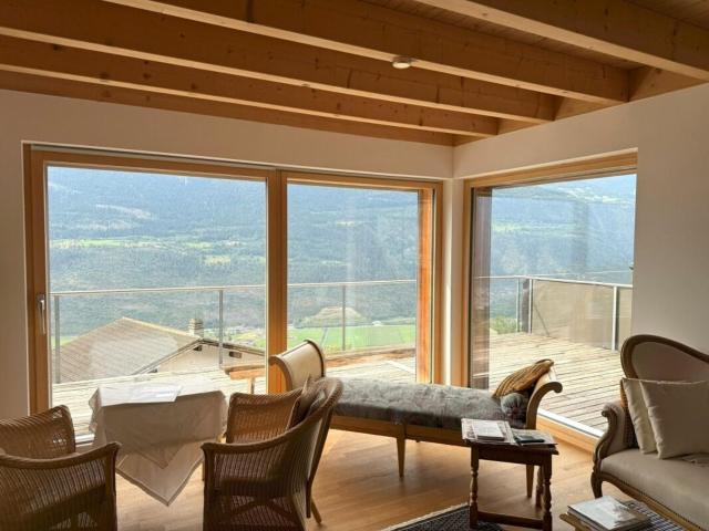 Rent a 5 ½ rooms single house in Ausserberg Flatfox