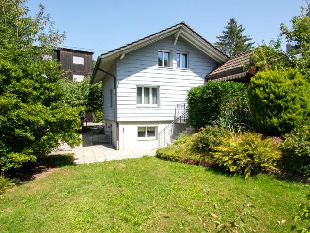 Rent a 5 ½ rooms single house in Düdingen Flatfox