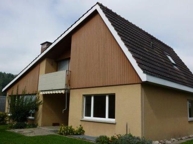 Rent a 5 ½ rooms single house in Embrach Flatfox