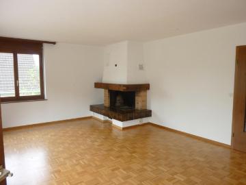 Rent a 5 rooms single house in Eggenwil Flatfox