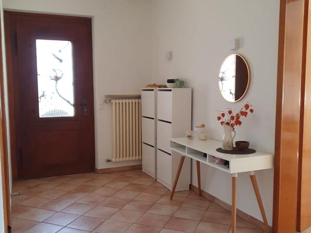 Rent a 5 ½ rooms single house in Morbio Inferiore Flatfox