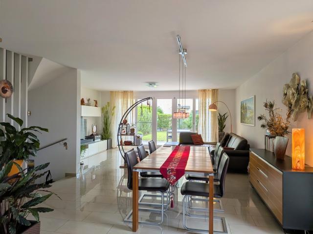 Rent a 5 ½ rooms single house in Root Flatfox