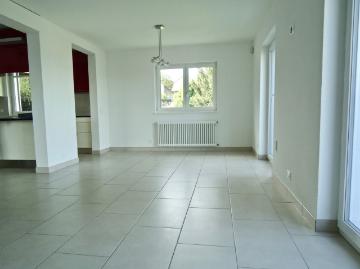 Rent a 5 ½ rooms single house in Yens Flatfox