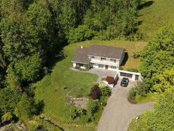 Rent a 6 ½ rooms villa in Dürnten Flatfox