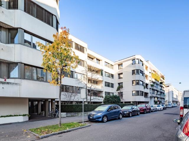 Rent a 6 rooms apartment in Basel Flatfox