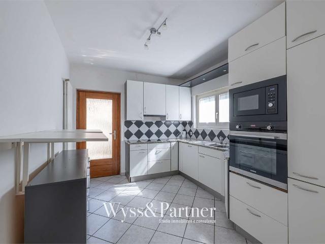 Rent a 6 rooms apartment in Magadino Flatfox