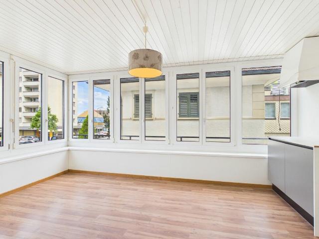 Rent a 6 rooms apartment in Schöftland Flatfox