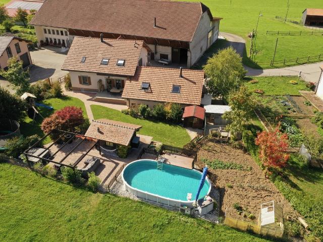 Rent a 6 ½ rooms duplex house in Villaraboud Flatfox