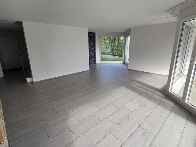 Rent a 6 rooms single house in Berikon Flatfox