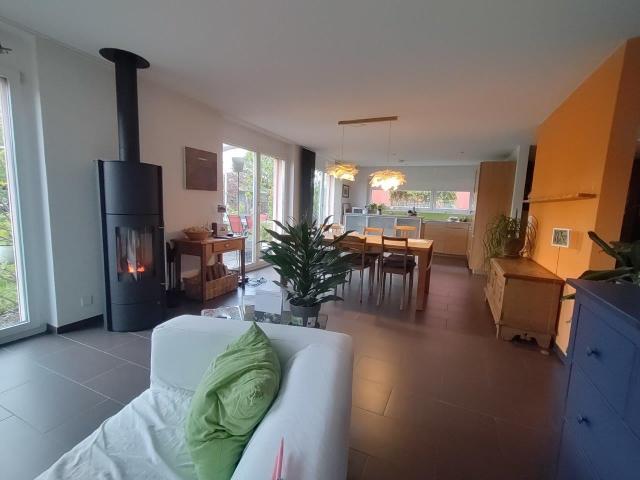 Rent a 6 ½ rooms single house in Burgdorf Flatfox