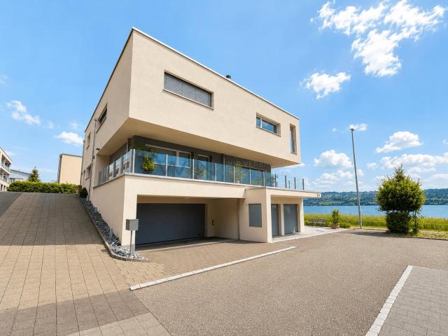 Rent a 6 rooms single house in Eich Flatfox