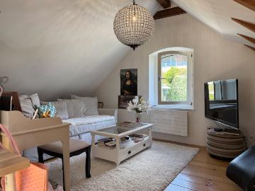 Rent a 6 rooms single house in Küsnacht Flatfox