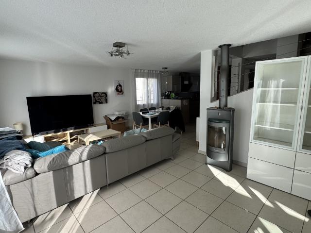 Rent a 6 ½ rooms single house in Obfelden Flatfox