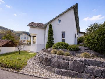 Rent a 6 ½ rooms single house in Lauwil Flatfox