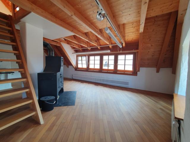 Rent a 6 rooms single house in Maisprach Flatfox
