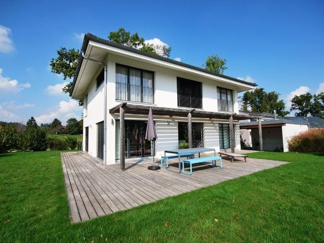 Rent a 6 ½ rooms single house in Savigny Flatfox