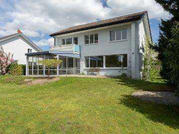Rent a 6 ½ rooms single house in Schlatt ZH Flatfox