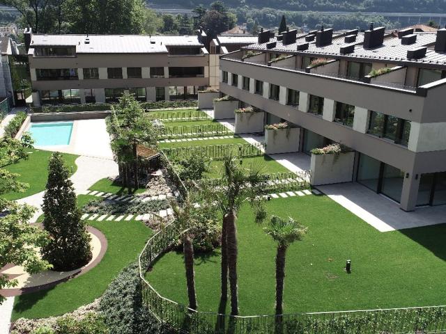 Rent a 6 ½ rooms single house in Riva San Vitale Flatfox