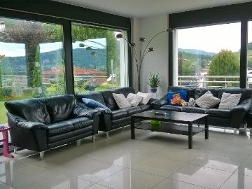 Rent a 8 rooms single house in Courrendlin Flatfox