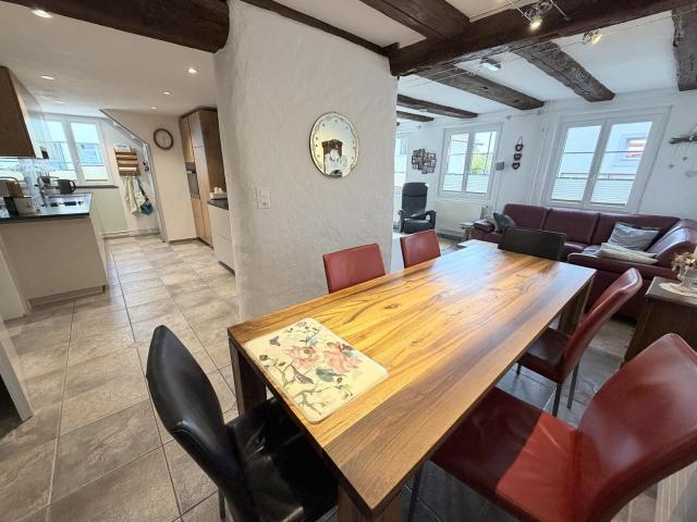 Rent a 8 ½ rooms single house in Rafz Flatfox