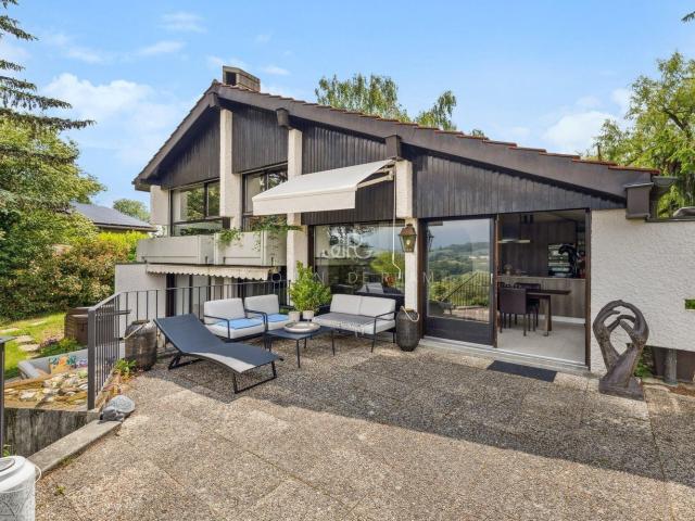 Rent a single house in Avully Flatfox