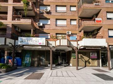 RENT APARTMENT 2 MAIN ROOMS CASTELAR EXCELLENT LOCATION