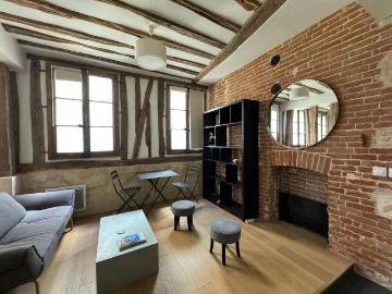 Rent apartment rue des Archives, 75004 Paris
