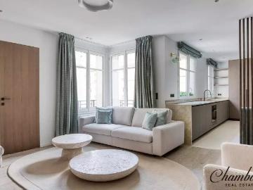 Rent apartment rue Saint Dominique, 75007 Paris