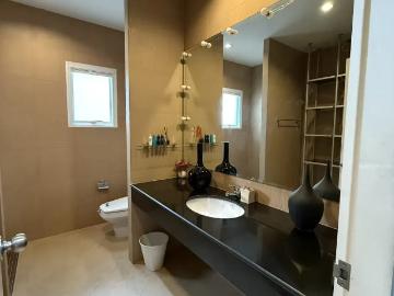 Rent: Double Volume Living Room, Cozy, and Comfy 5969