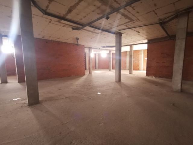 Rent Ground Floor Shop Narón