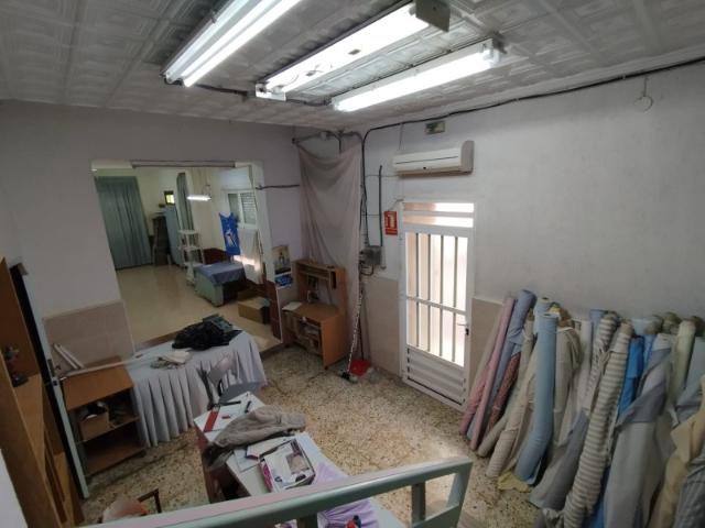 Rent Ground Floor Shop Almoradí