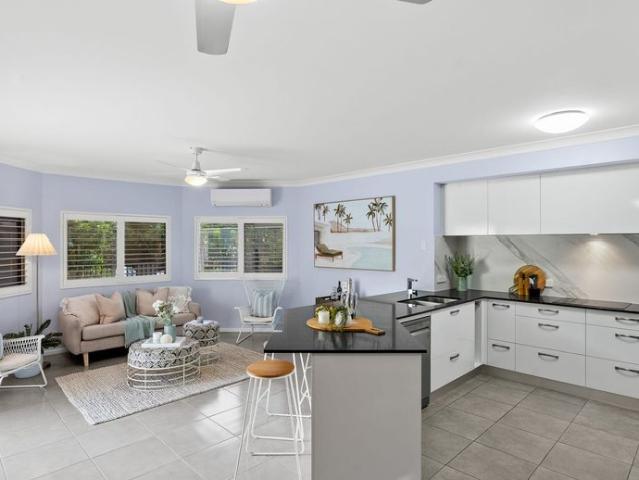 RENT IN PARADISE | Clifton Beach