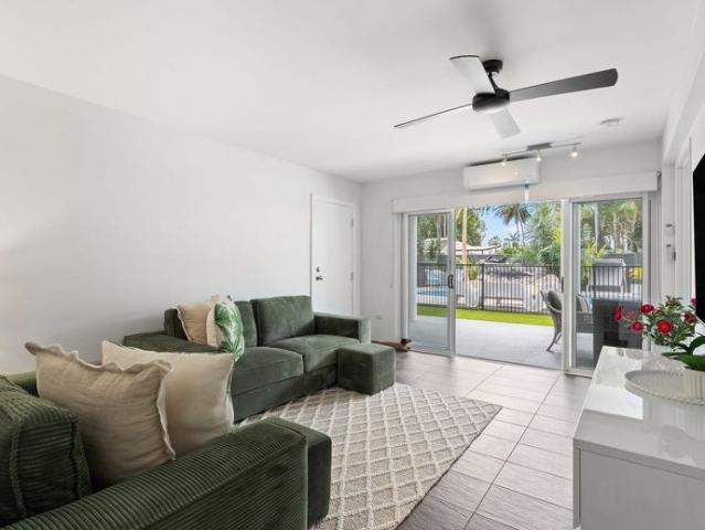 RENT IN PARADISE | Clifton Beach