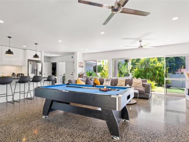 RENT IN PARADISE | Kewarra Beach