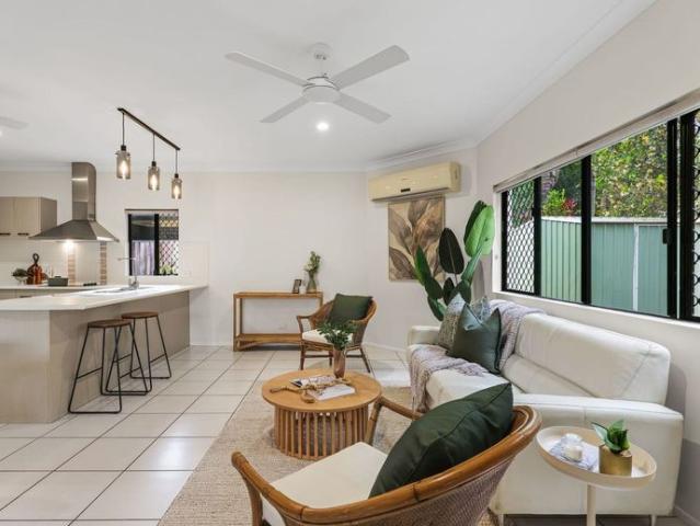 RENT IN PARADISE | Redlynch