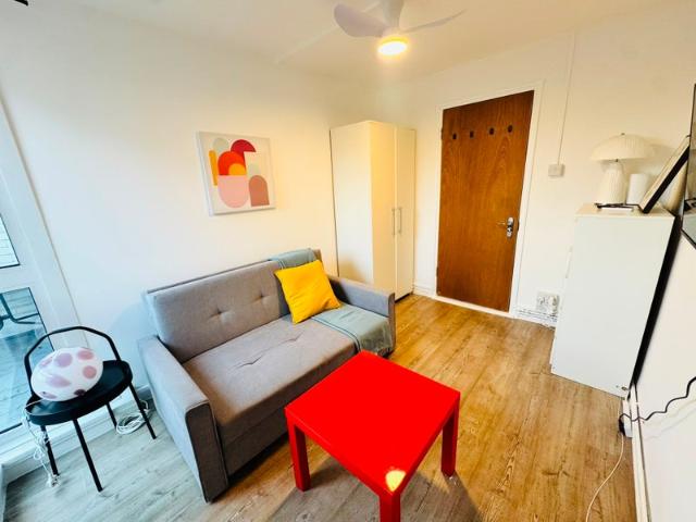 Rent Inc All Bills 3 Bedroom 2 Baths NW1 Camden