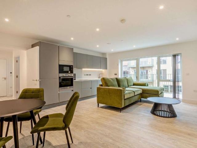 RENT INCENTIVE* Brand new two bedroom apartment in the popular Marleigh Park Development