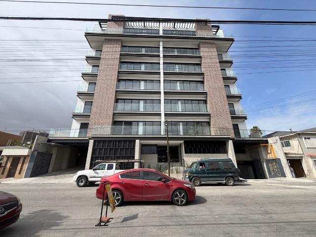RENT | PENTHOUSE IN GABILONDO | NEW TOWER