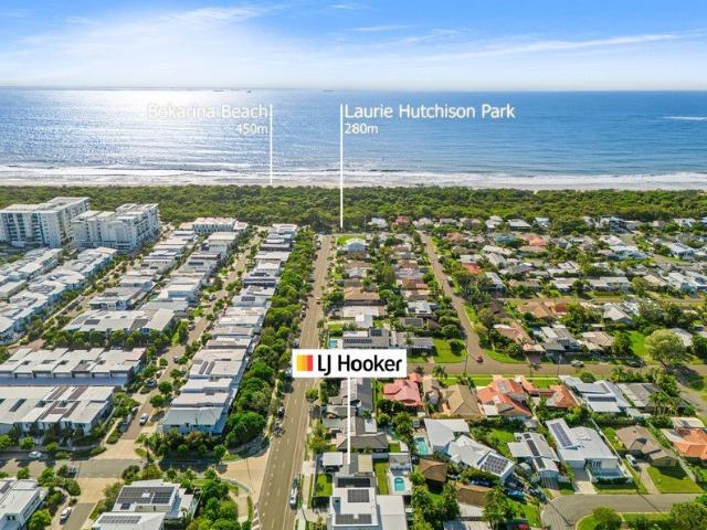 RENT REDUCED * Luxury Beachside Living Fully Private Home with Pool & Entertaining Area