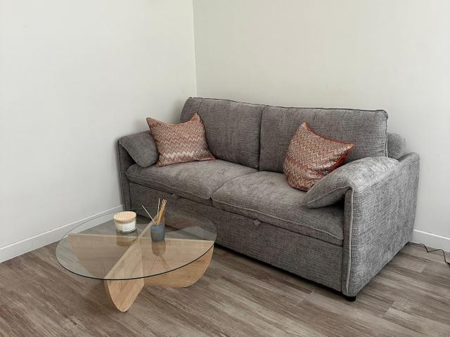 Rent superb Studio fully equipped Paris 16 Victor Hugo with elevator