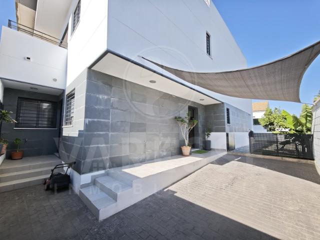 Rent Semi Detached House Espartinas